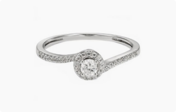 Band Ring in Platinum With Diamonds